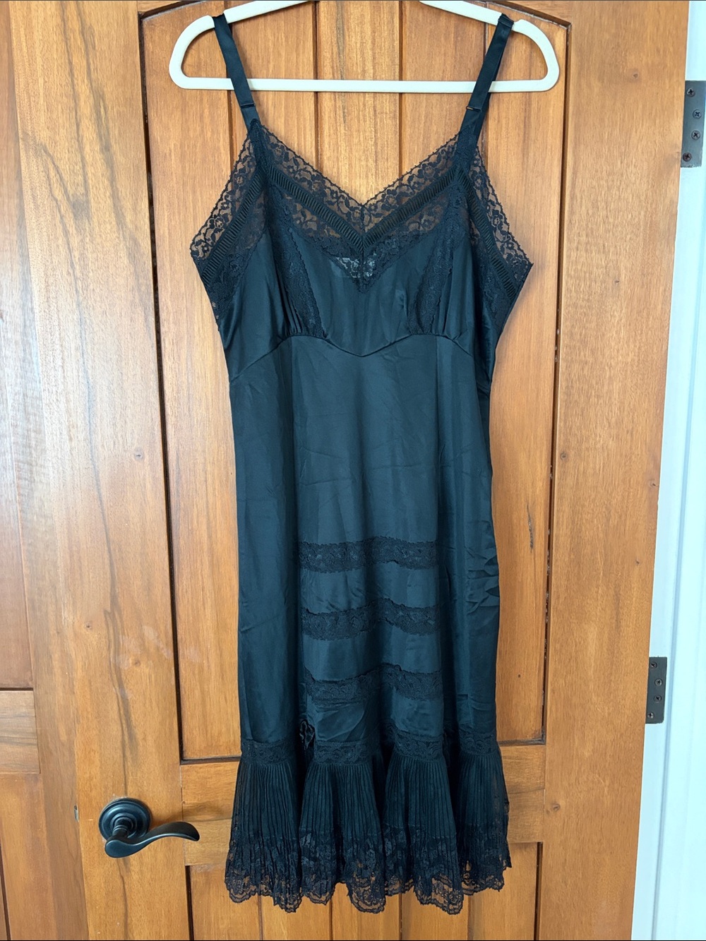 Vintage 1950's Nan Flower Black Nylon Lace Full Slip XLNT Whimsigoth Size 36